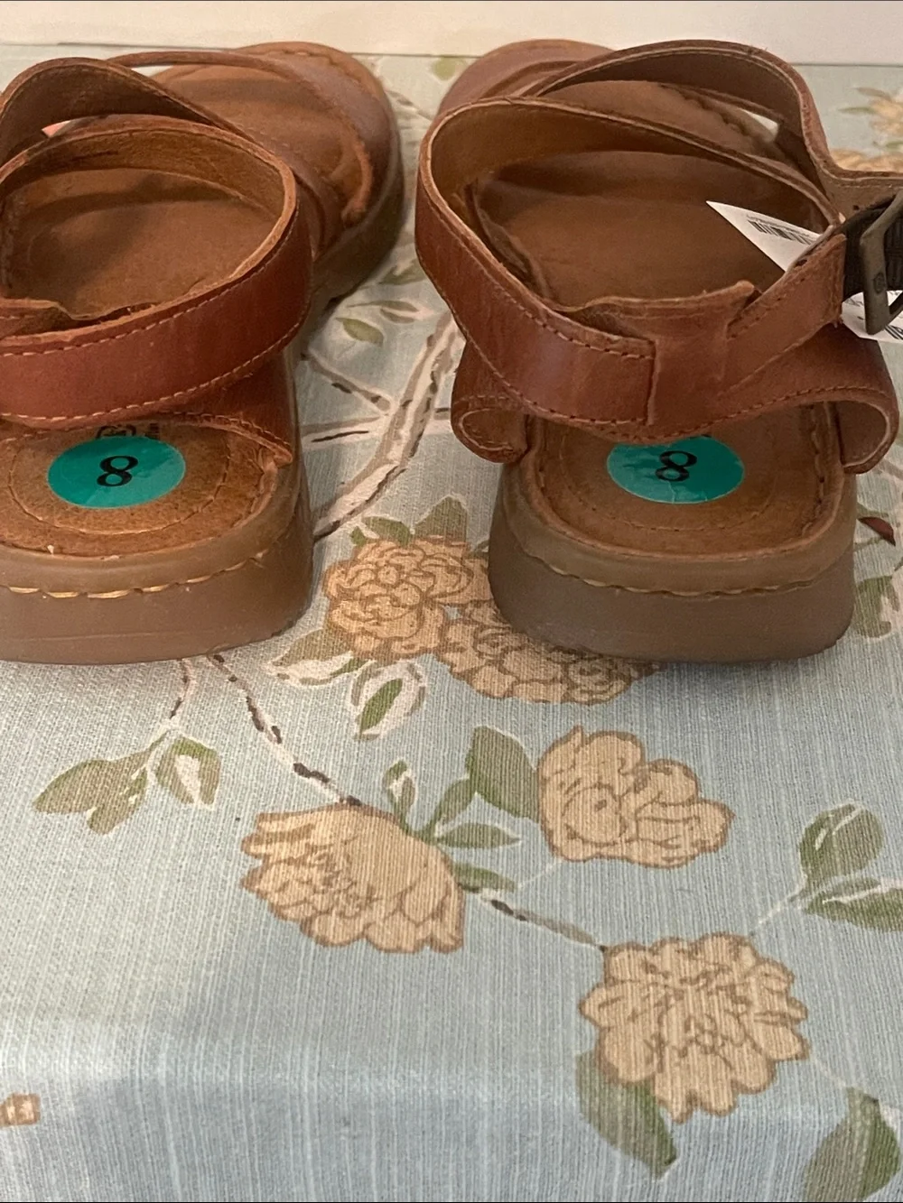 NWT Born Kailee Light Brown Leather Strappy Slingback Sandals